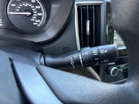 Used 2021 Subaru Forester image 38