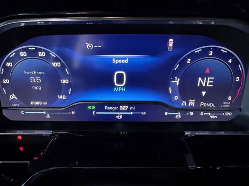 Used 2024 Chevrolet Silverado 2500 LTZ w/ LTZ Convenience Package image 17