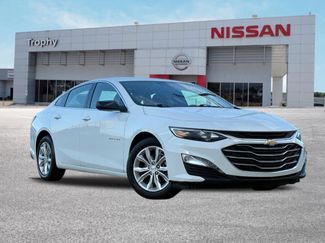 Used 2023 Chevrolet Malibu LT image 1