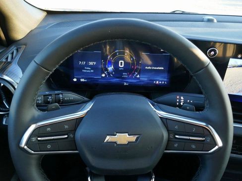 New 2026 Chevrolet Equinox LT image 21