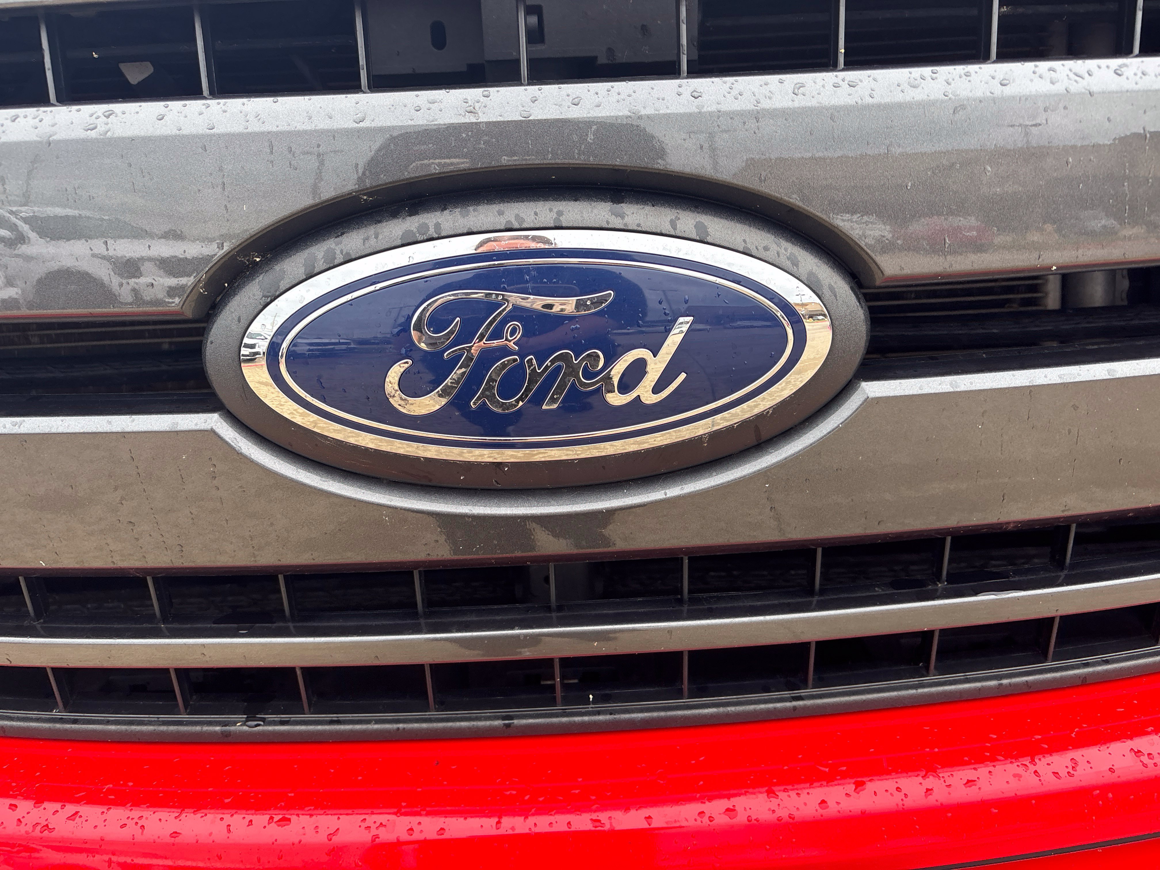 Used 2020 Ford F150 XLT w/ Equipment Group 302A Luxury AWD/4WD image 3