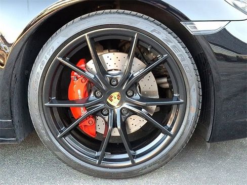 Used 2017 Porsche 911 Targa 4S image 11