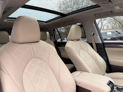 Used 2022 Toyota Highlander Platinum image 56