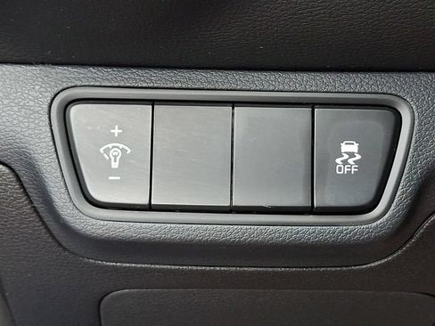 Certified 2023 Kia Forte LXS FWD image 24