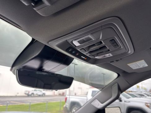 Used 2025 GMC Sierra 1500 Denali w/ Denali Reserve Package image 15