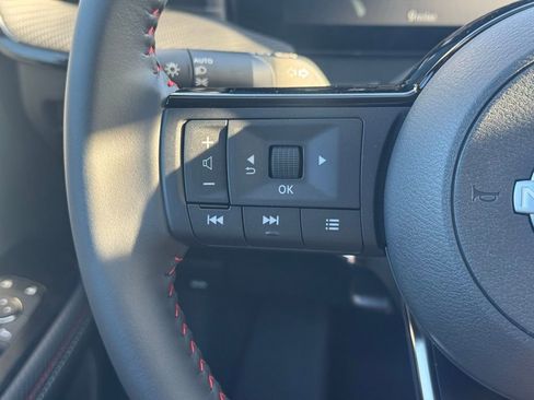 New 2026 Nissan Kicks SR w/ Cold Weather Package image 27