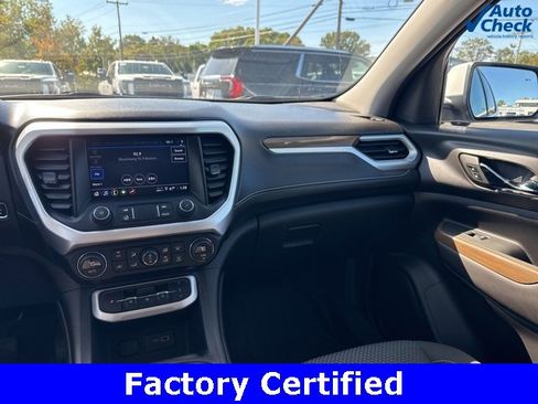 Certified 2023 GMC Acadia SLE image 16