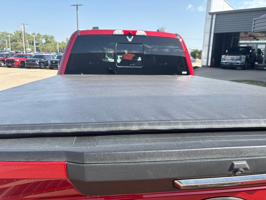 Used 2022 Ford F250 Lariat w/ Black Appearance Package AWD/4WD image 6