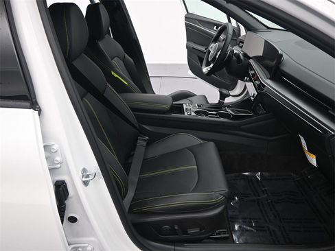 New 2026 Kia K5 GT image 21