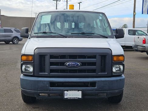 Used 2013 Ford E-150 and Econoline 150 XL image 8
