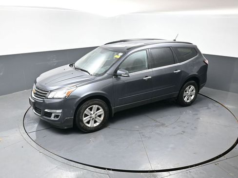 Used 2014 Chevrolet Traverse LT AWD/4WD image 16