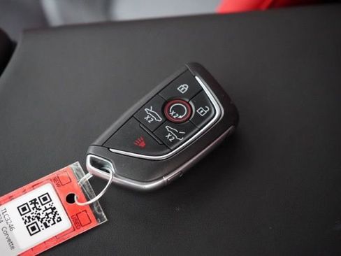 Used 2024 Chevrolet Corvette Stingray Premium Cpe w/ Z51 Performance Package image 33