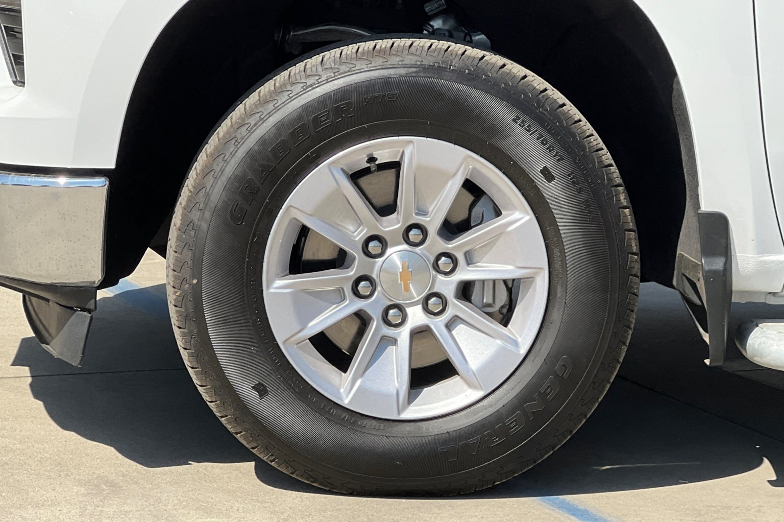 Used 2025 Chevrolet Silverado 1500 W/T RWD image 35