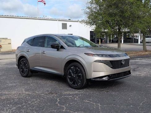 Certified 2026 Nissan Murano Platinum w/ Cargo Package AWD/4WD image 2