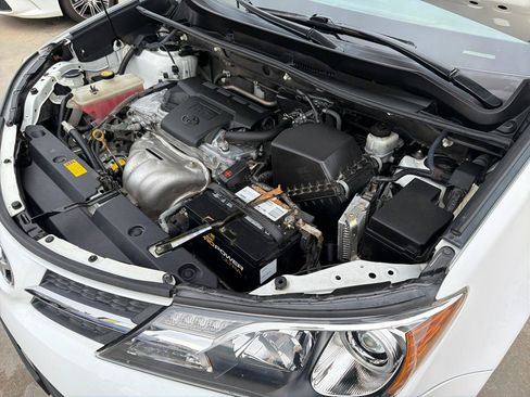 Used 2013 Toyota RAV4 XLE FWD image 34
