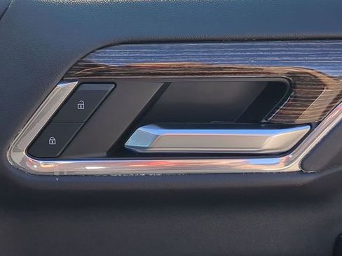 Certified 2023 GMC Sierra 1500 Elevation image 43