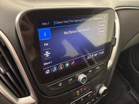 Used 2023 Chevrolet Malibu LT image 25