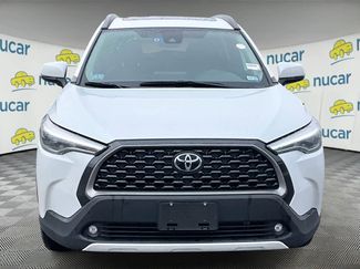 Used 2022 Toyota Corolla Cross XLE w/ Convenience Package video 2