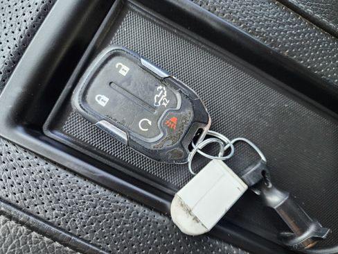 Used 2020 GMC Sierra 3500 Denali w/ Denali Ultimate Package image 33