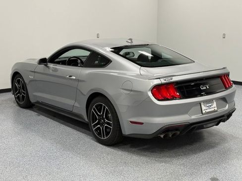 Used 2022 Ford Mustang GT Premium w/ Equipment Group 401A RWD image 6
