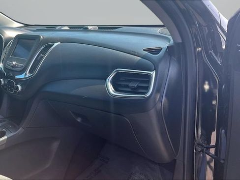Used 2024 Chevrolet Equinox LT AWD/4WD image 15