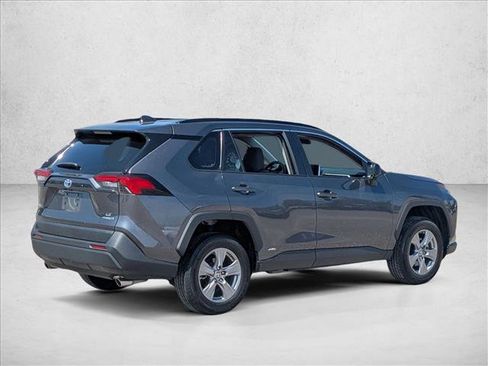 Used 2024 Toyota RAV4 LE image 5