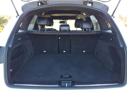 Used 2018 Mercedes-Benz GLC 43 AMG GLC 43 4MATIC Sport Utility 4D image 18