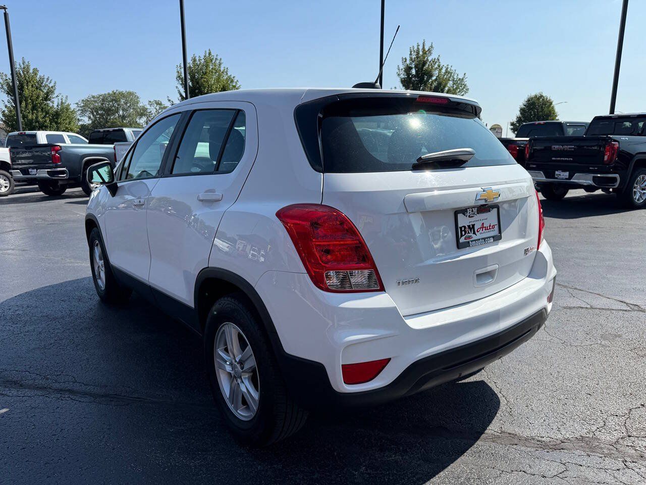 Used 2020 Chevrolet Trax LS FWD image 5