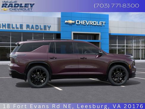 New 2026 Chevrolet Traverse RS image 7