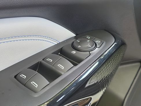 New 2026 Chevrolet Trax LT w/ Midnight Edition FWD image 14
