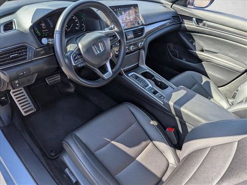 Used 2022 Honda Accord Sport image 9