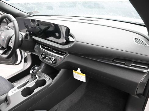 New 2026 Buick Envista Preferred w/ Convenience I Package FWD image 21