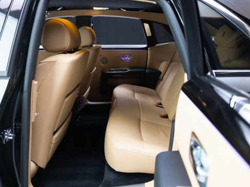 Used 2013 Rolls-Royce Ghost image 55