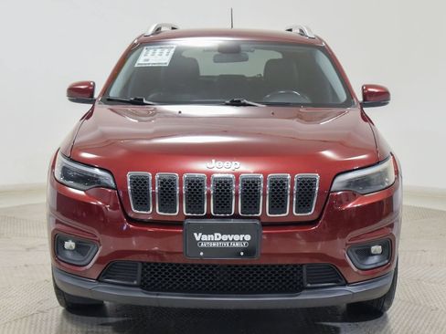 Used 2019 Jeep Cherokee Latitude Plus w/ Cold Weather Group FWD image 5