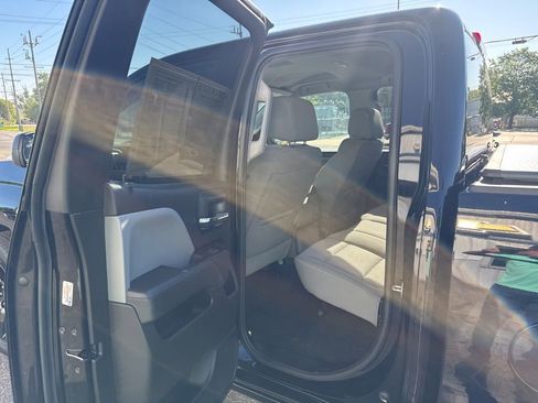 Used 2017 Chevrolet Silverado 1500 W/T w/ Black Out Edition RWD image 15