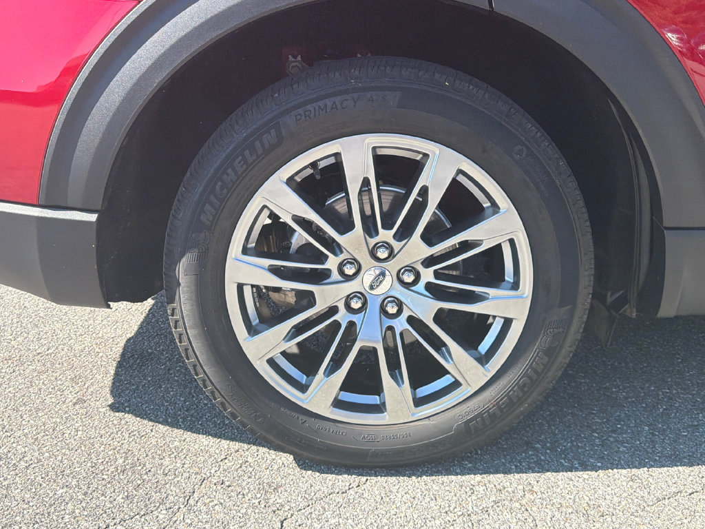 Used 2025 Ford Explorer Platinum RWD image 18
