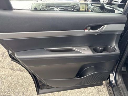 Used 2025 Hyundai Palisade SEL image 17