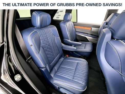 Used 2026 Cadillac Vistiq Premium Luxury w/ LPO, Floor Liner Package AWD/4WD image 36