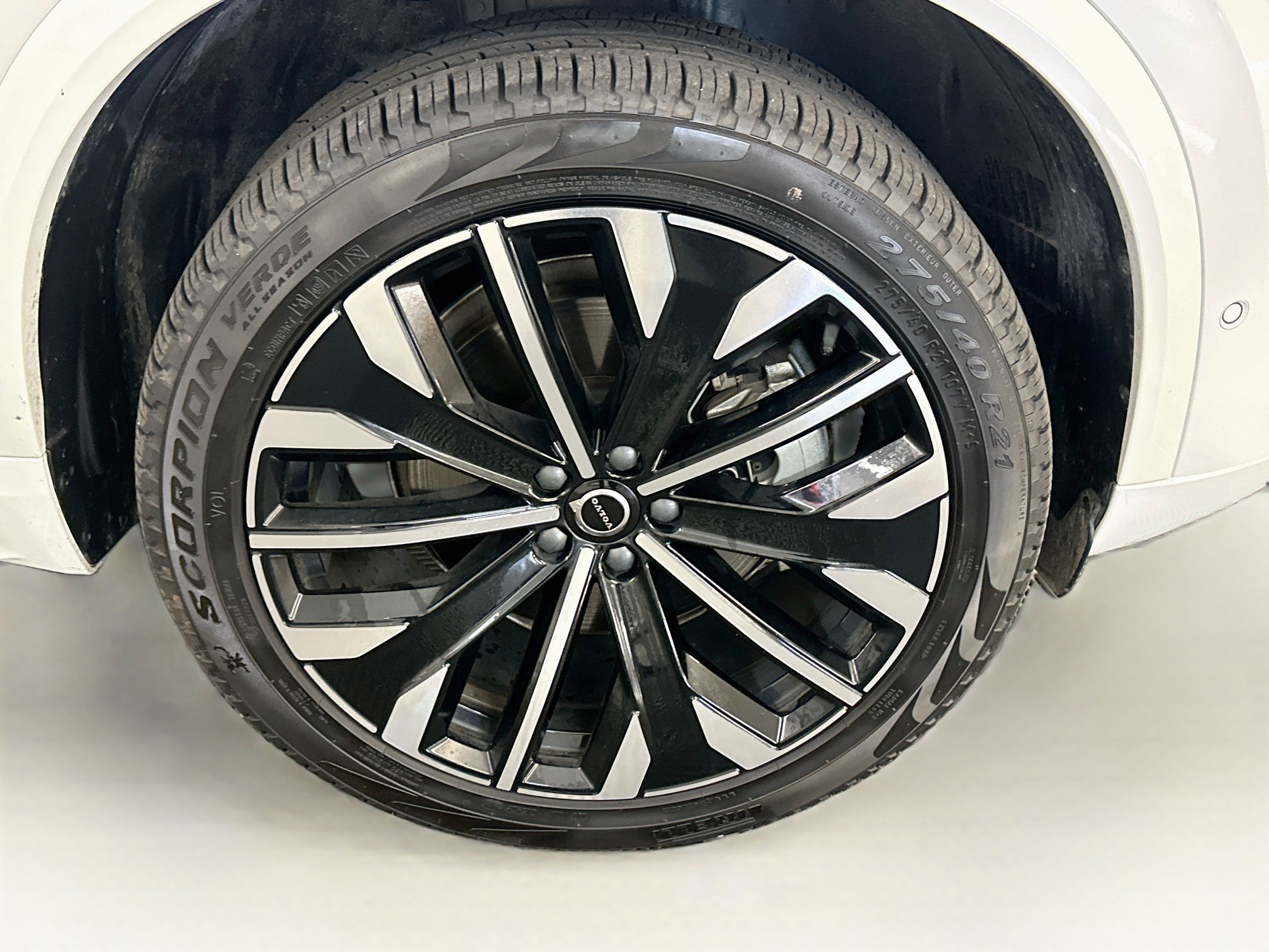 Used 2026 Volvo XC90 B6 Plus AWD/4WD image 11