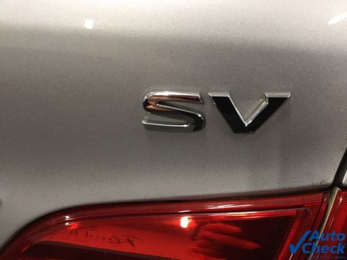Used 2016 Nissan Sentra SV FWD image 15