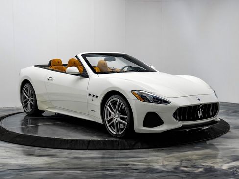 Used 2018 Maserati GranTurismo Sport image 26