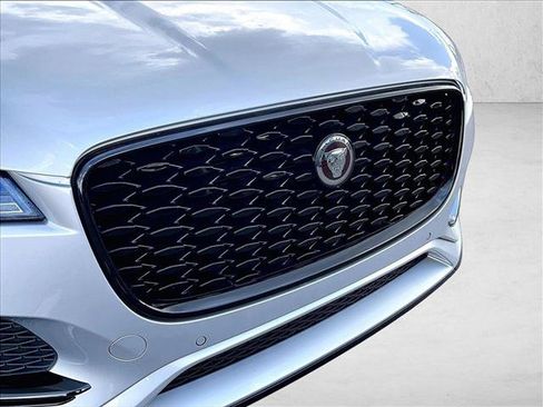 Used 2022 Jaguar F-PACE S AWD/4WD image 27