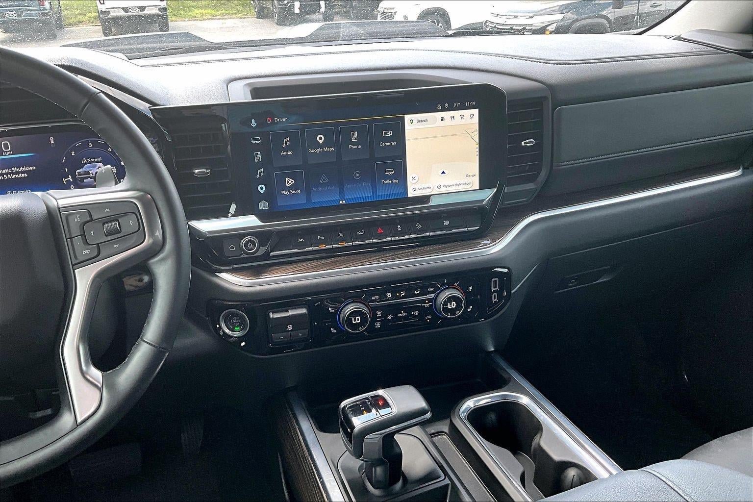 Used 2025 Chevrolet Silverado 1500 LT Trail Boss w/ LT Trail Boss Premium Package AWD/4WD image 6
