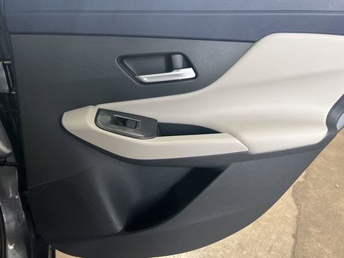 New 2026 Nissan Sentra SL w/ Floor Mat Package FWD image 33