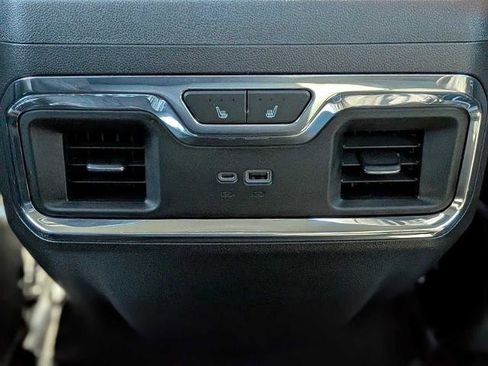Used 2023 GMC Sierra 1500 Denali AWD/4WD image 26