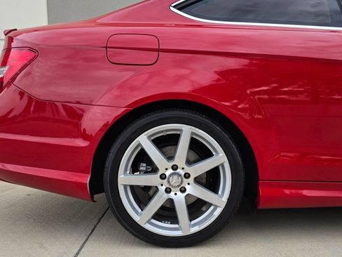 Used 2012 Mercedes-Benz C 250 Coupe image 15