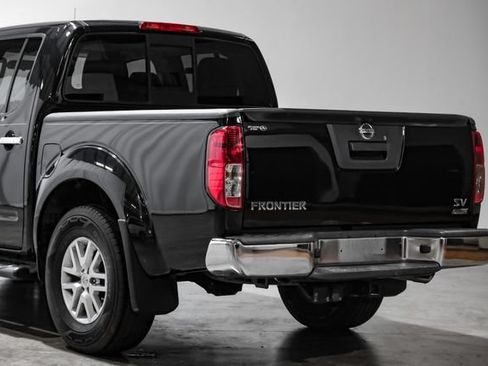 Used 2019 Nissan Frontier SV RWD image 17