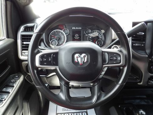 Used 2024 RAM 5500 Tradesman w/ Chrome Appearance Group AWD/4WD image 20