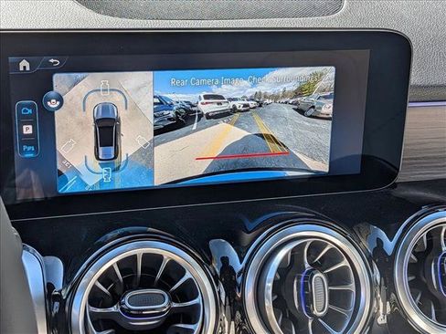 New 2026 Mercedes-Benz GLB 250 4MATIC image 13