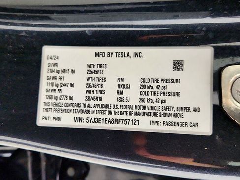 Used 2024 Tesla Model 3 image 23